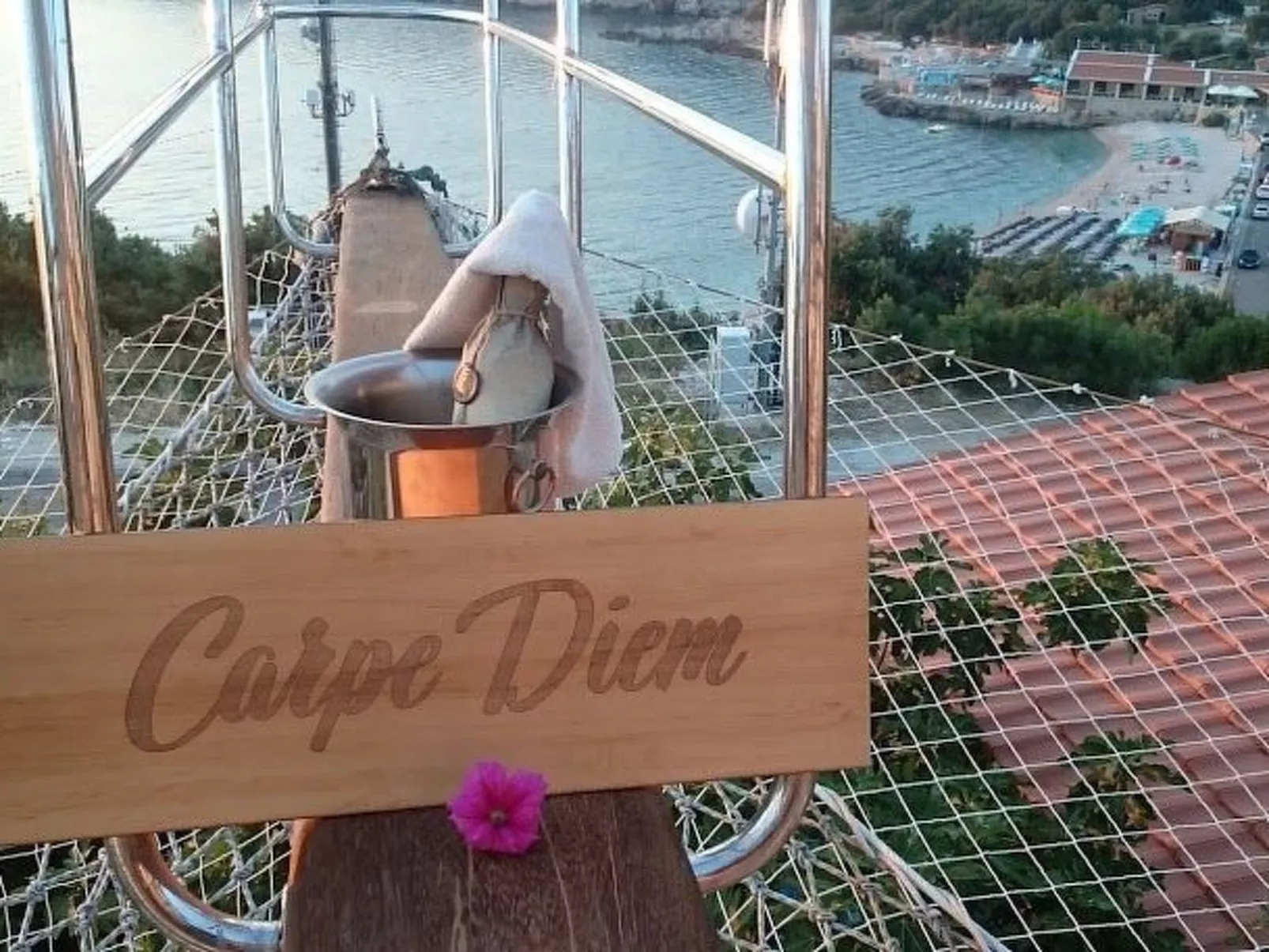 Gemütliche Wohnung mit Meerblick vom Balkon aus-Image-tags.info