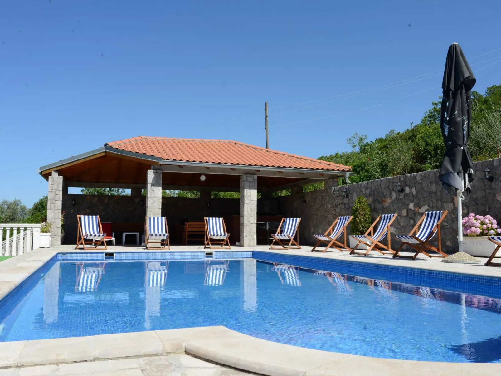 Studioapartment Lazarevic mit Balkon - Dehors