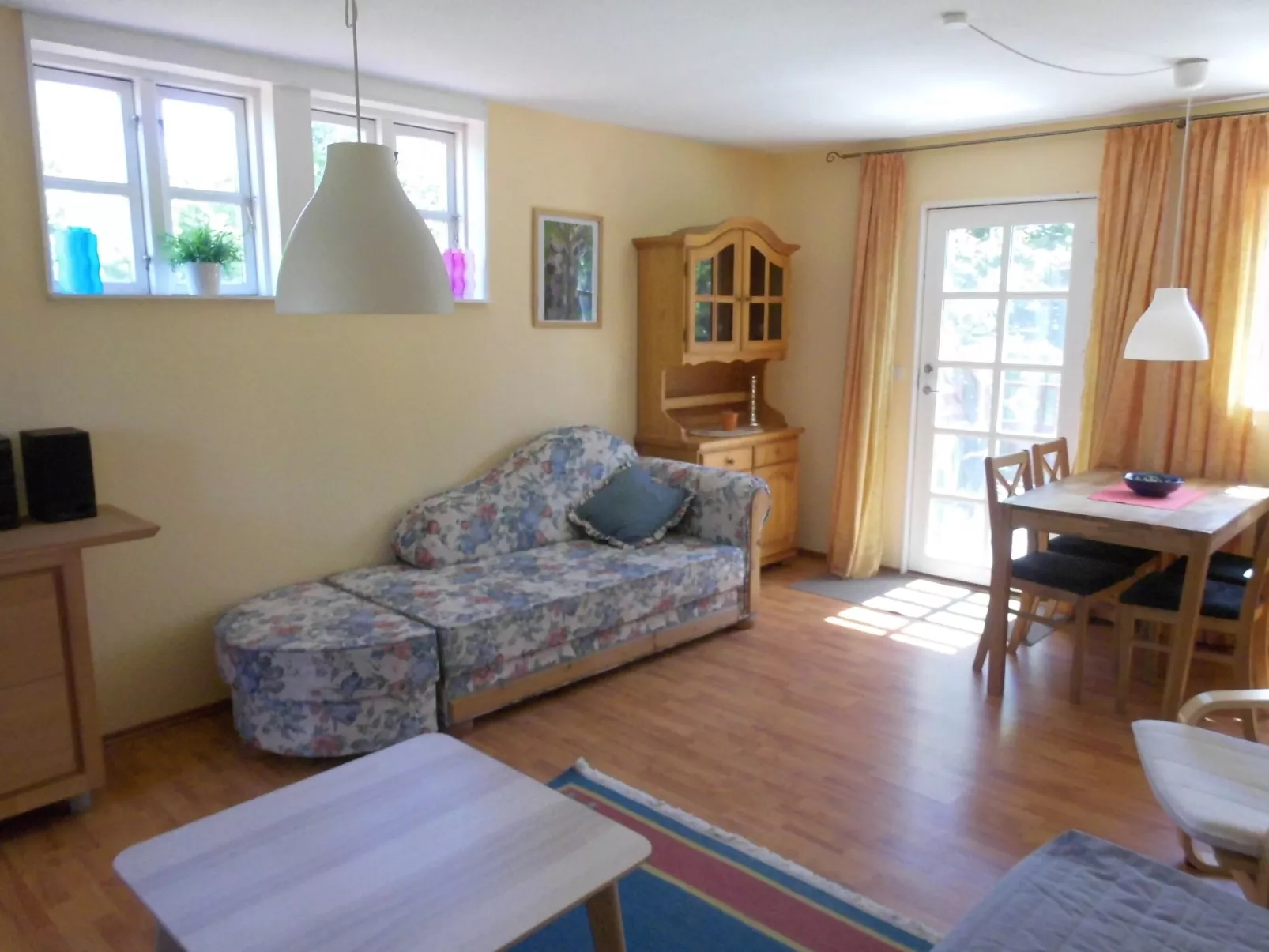 Haus in Zimmert mit Terrasse, Grill und Garten-Inside