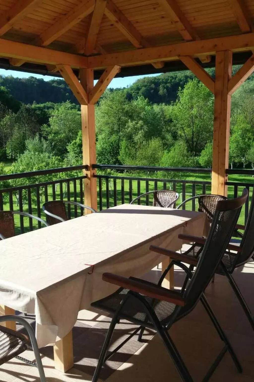 Una-Tal Kulen Vakuf-Draußen