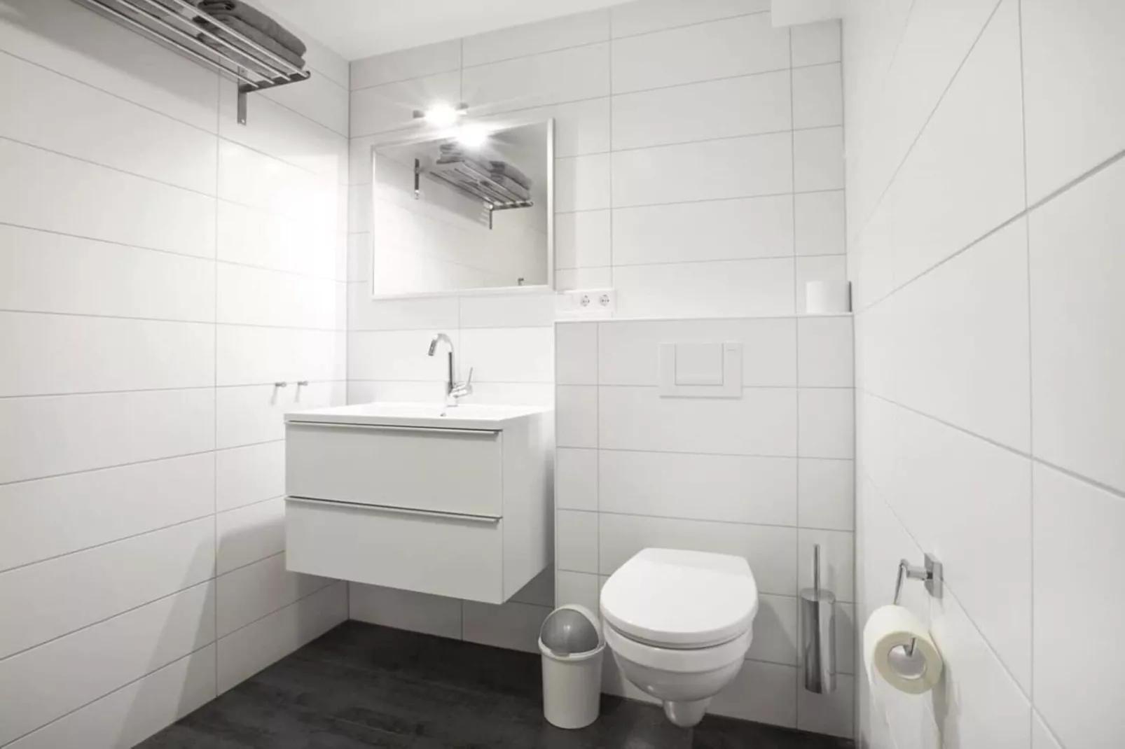 Kristall Apartment B-Bathroom