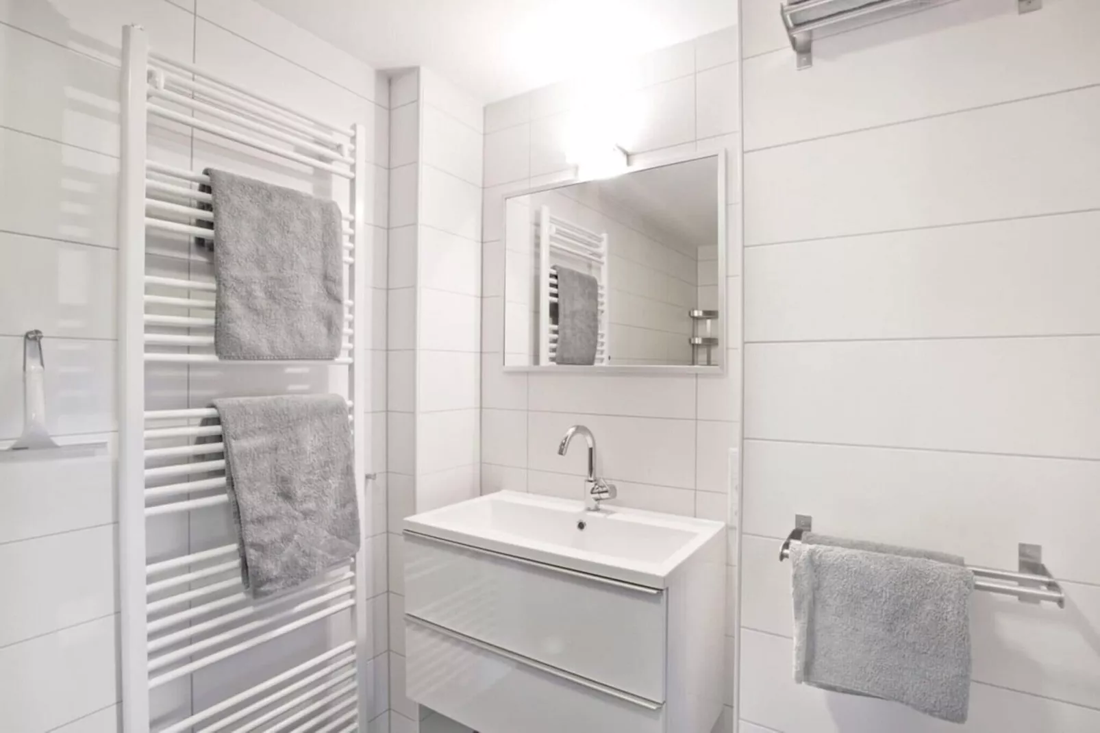 Kristall Apartment C-Bathroom