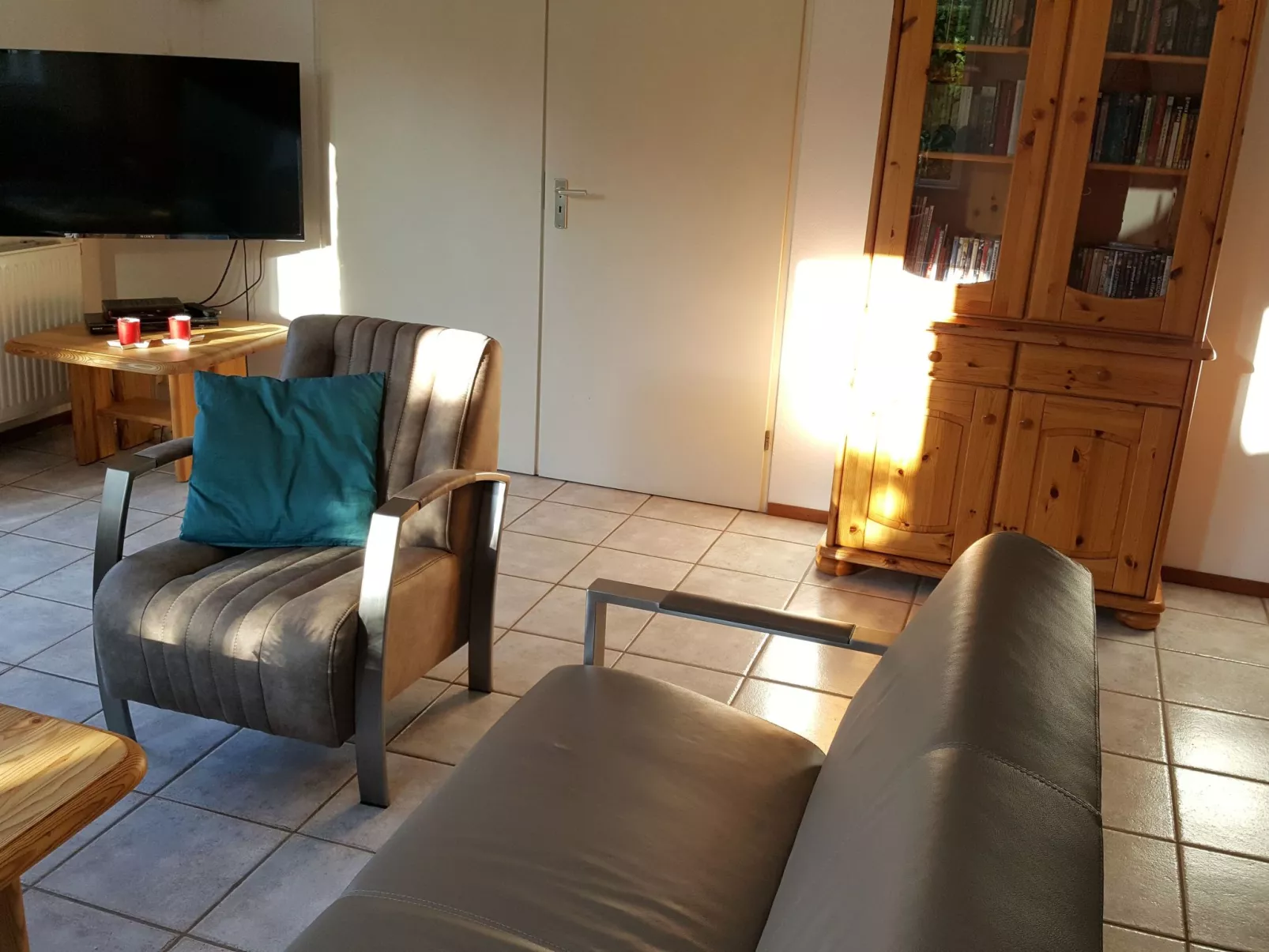 Gemütliches Haus mit komplett umzäuntem Garten-Inside