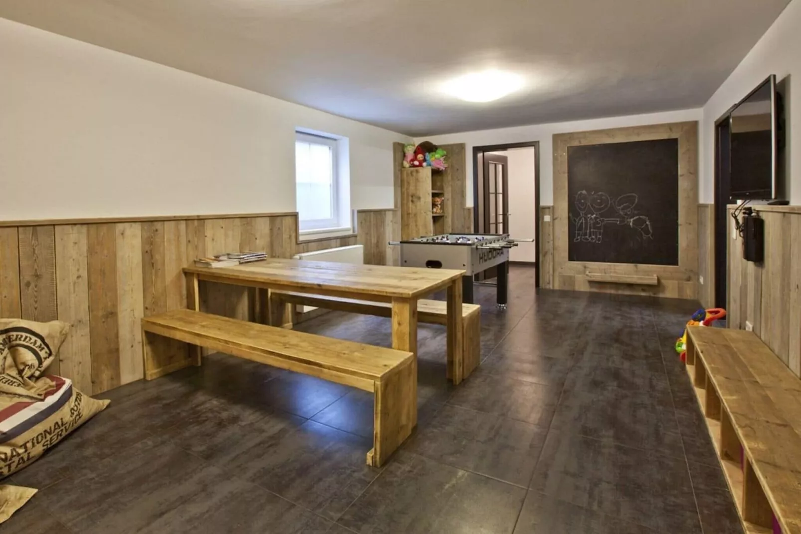 Kristall Apartment C-Recreation room