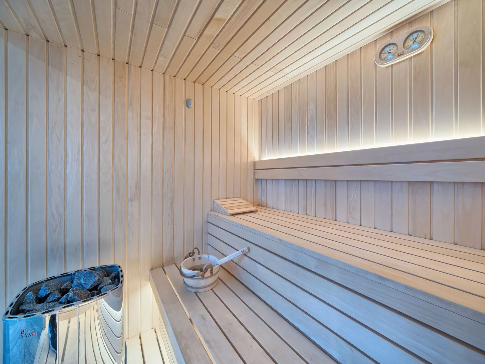 Ferienvilla "Lovorika"-Inside