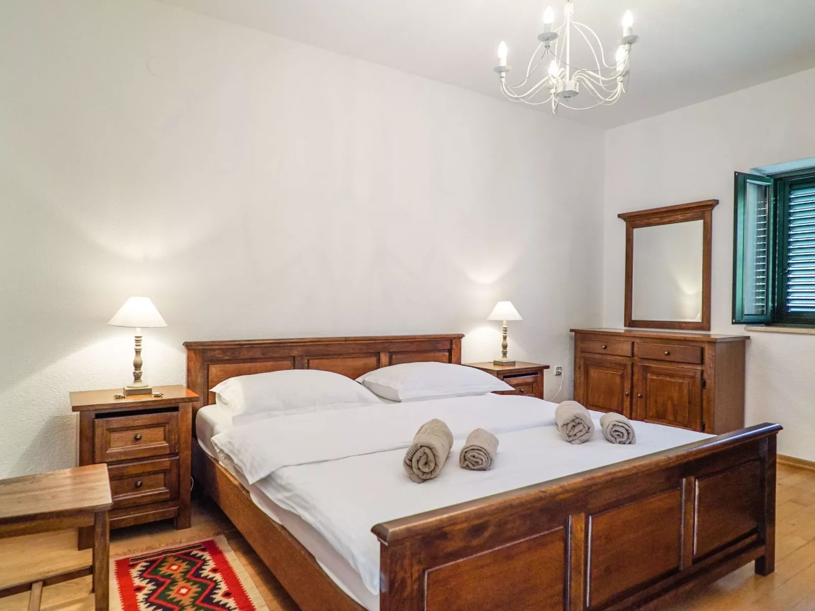 In Zagvozd mit Privatem Pool-Inside