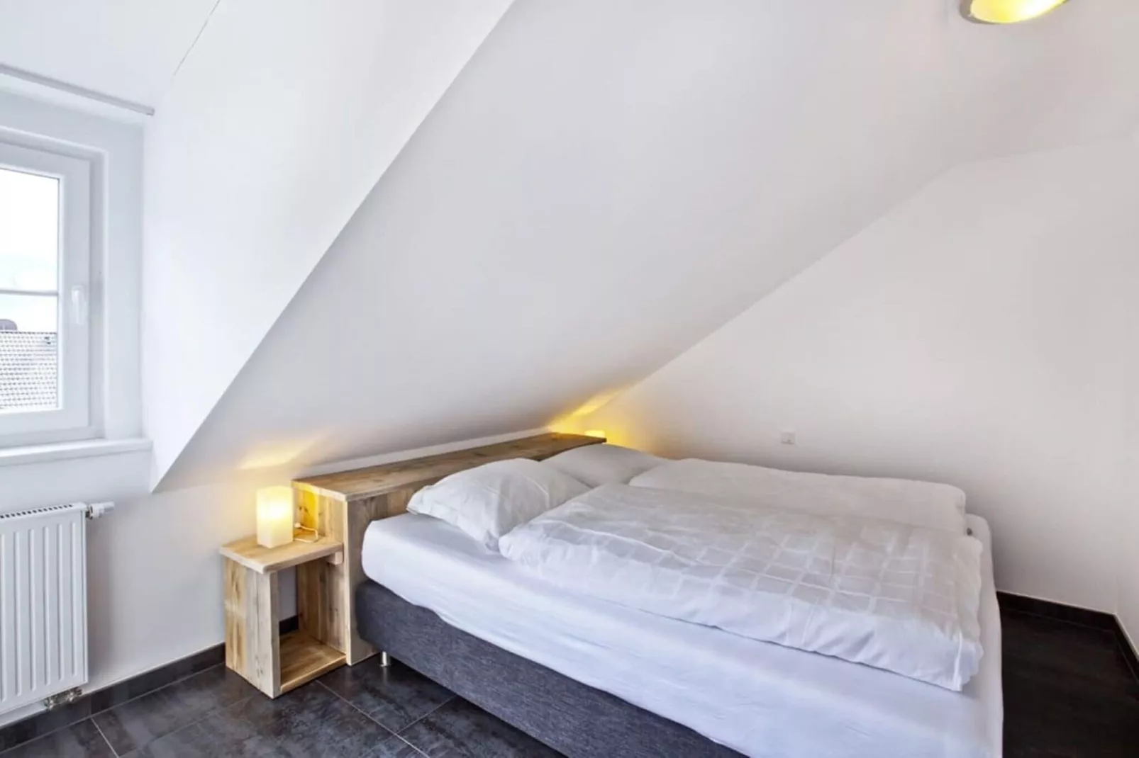 Kristall Apartment D-Bedroom