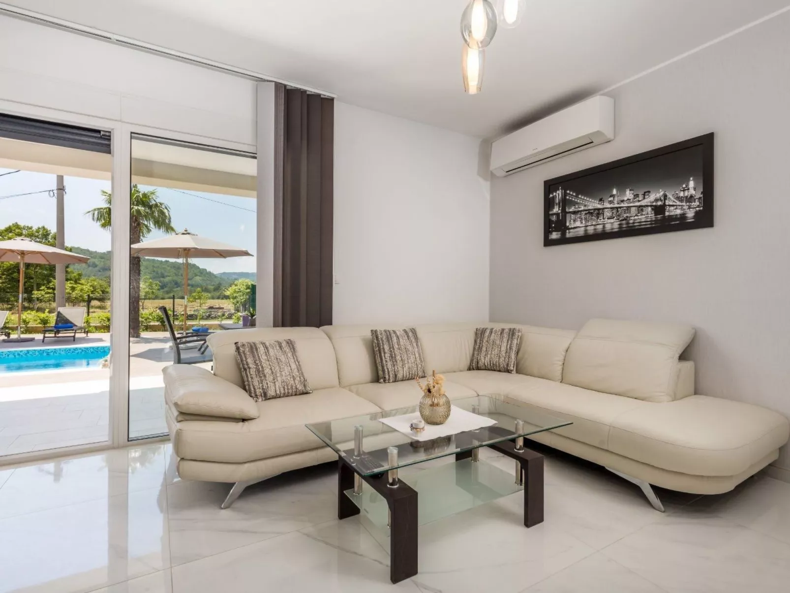 Schönes Haus für 8 Personen mit großem Schwimmbad-Inside