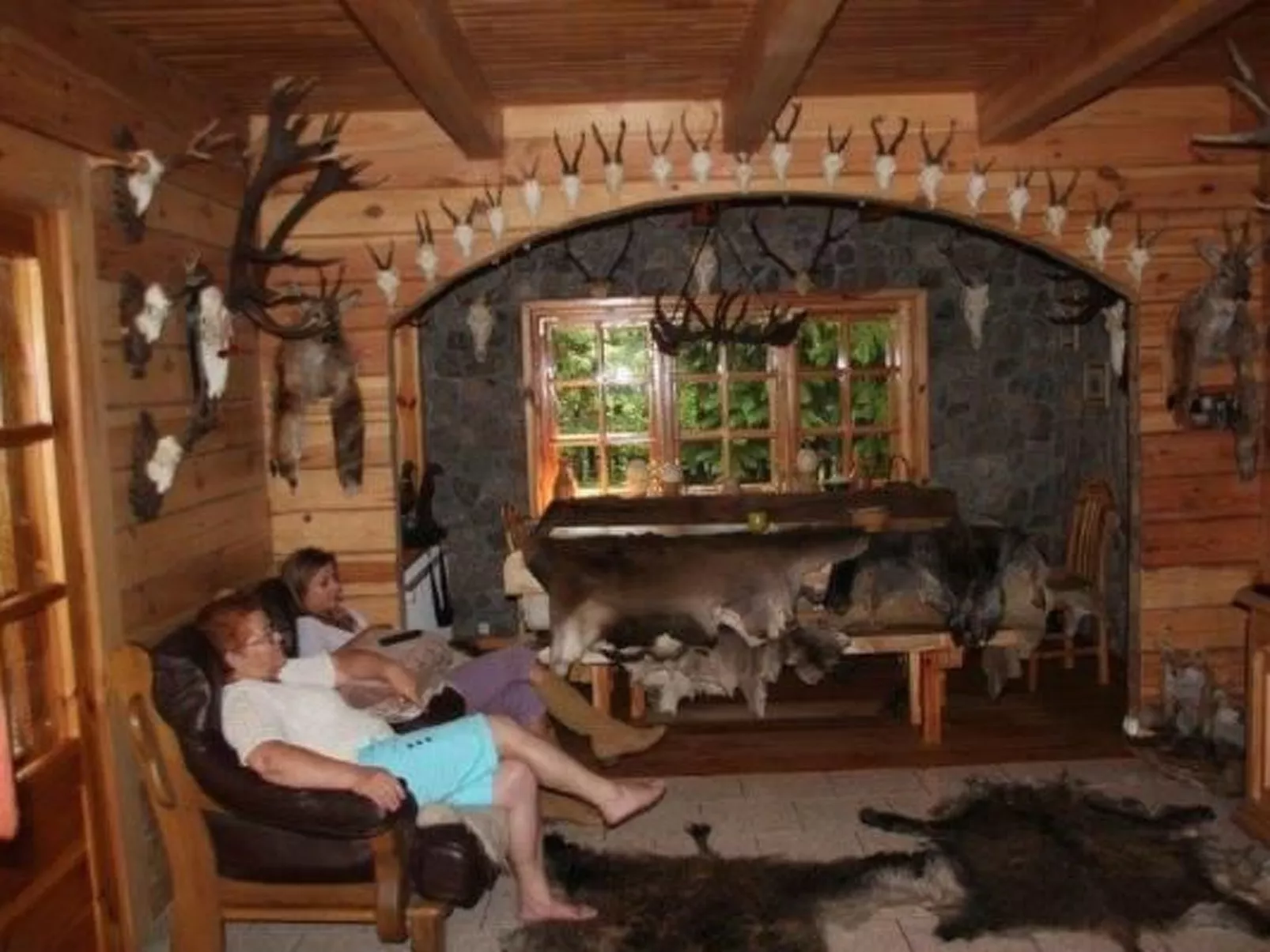 Ferienvilla mit Blick auf das Wasser-Dedans