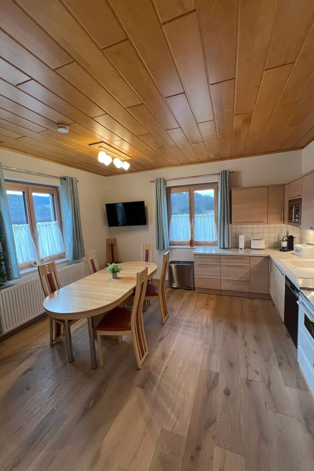 Komplett mit Freizeitstadel-Inside