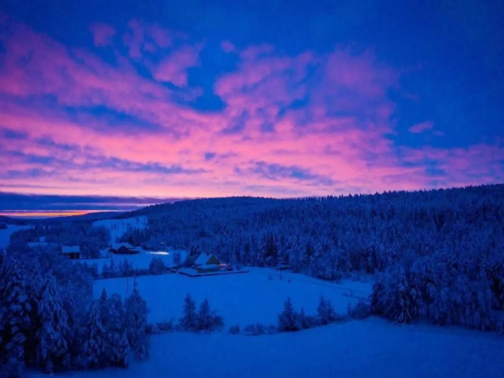 Gemütliches Ferienhaus in der Wildnis Lapplands-Draußen