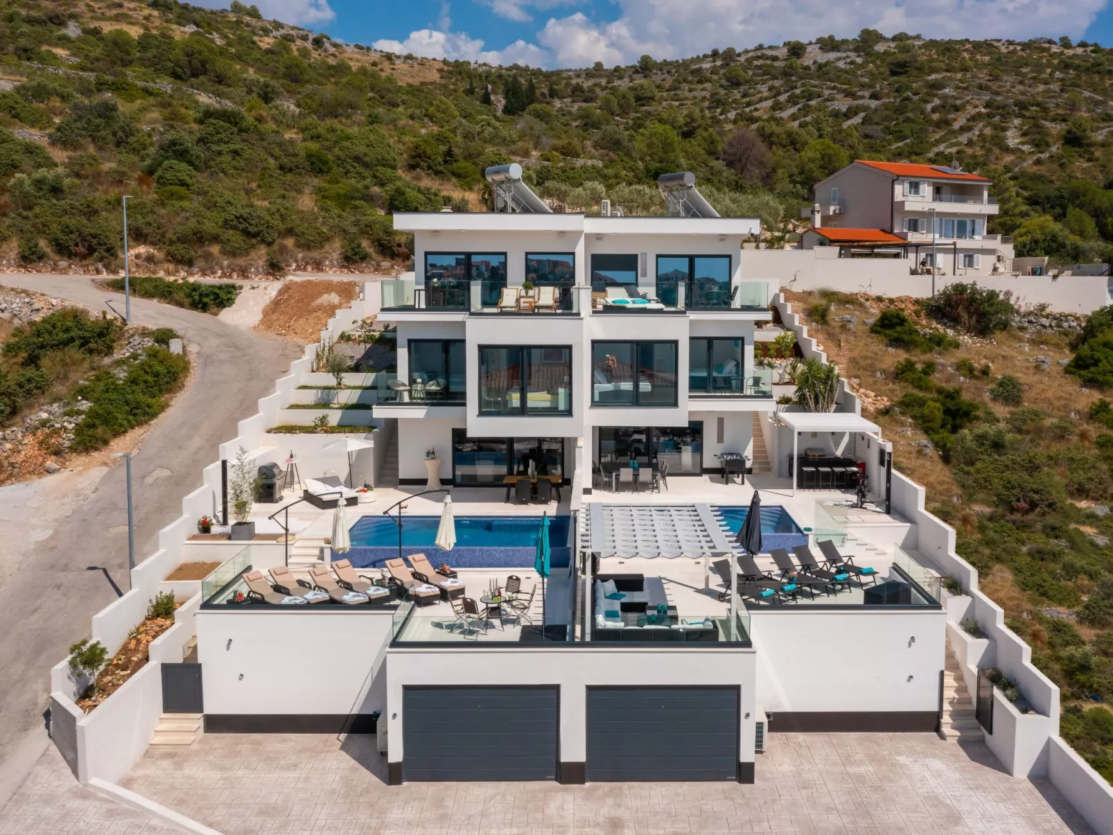 In Dvornica mit Privatem Pool-Inside