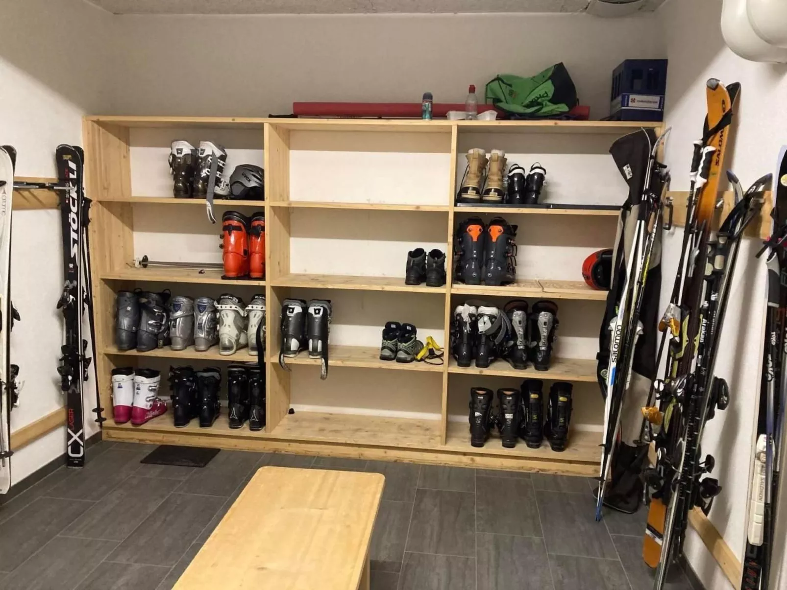 Hus Tschuetta-Dedans