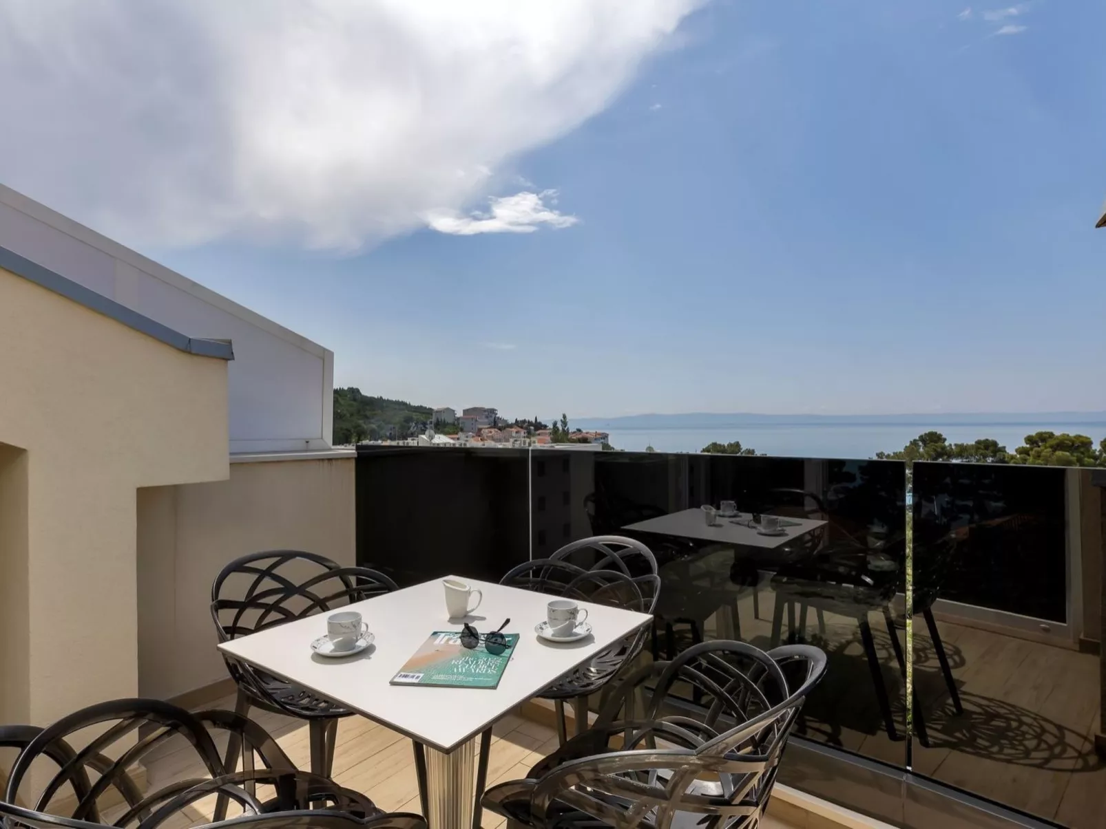 Brotis - apartment with sea view-Draußen