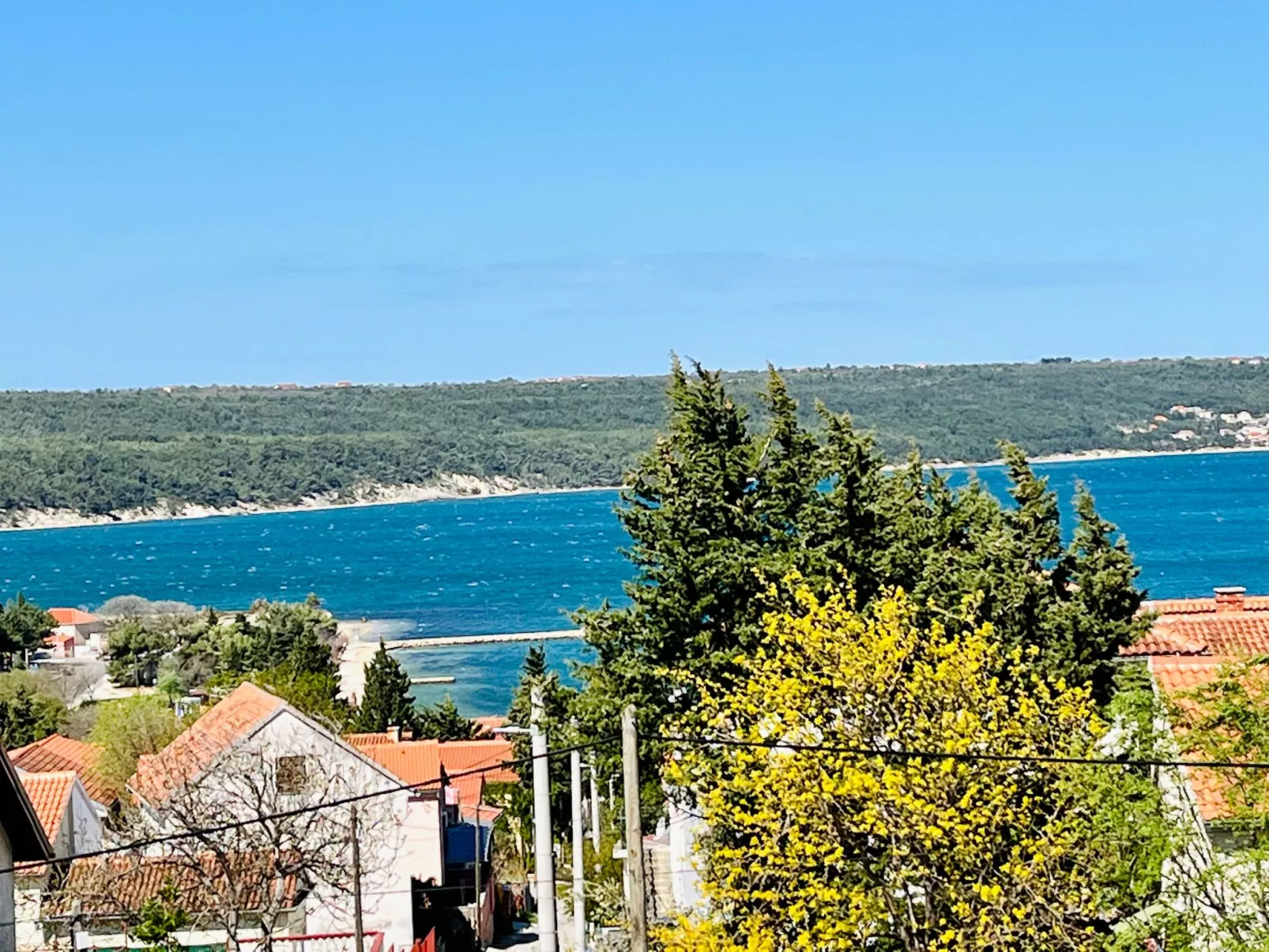 Neu erbautes Apartment mit großem Balkon-Dehors