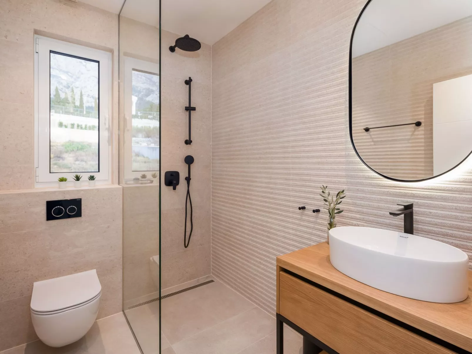 Villa Salvina mit beheiztem Pool-Inside