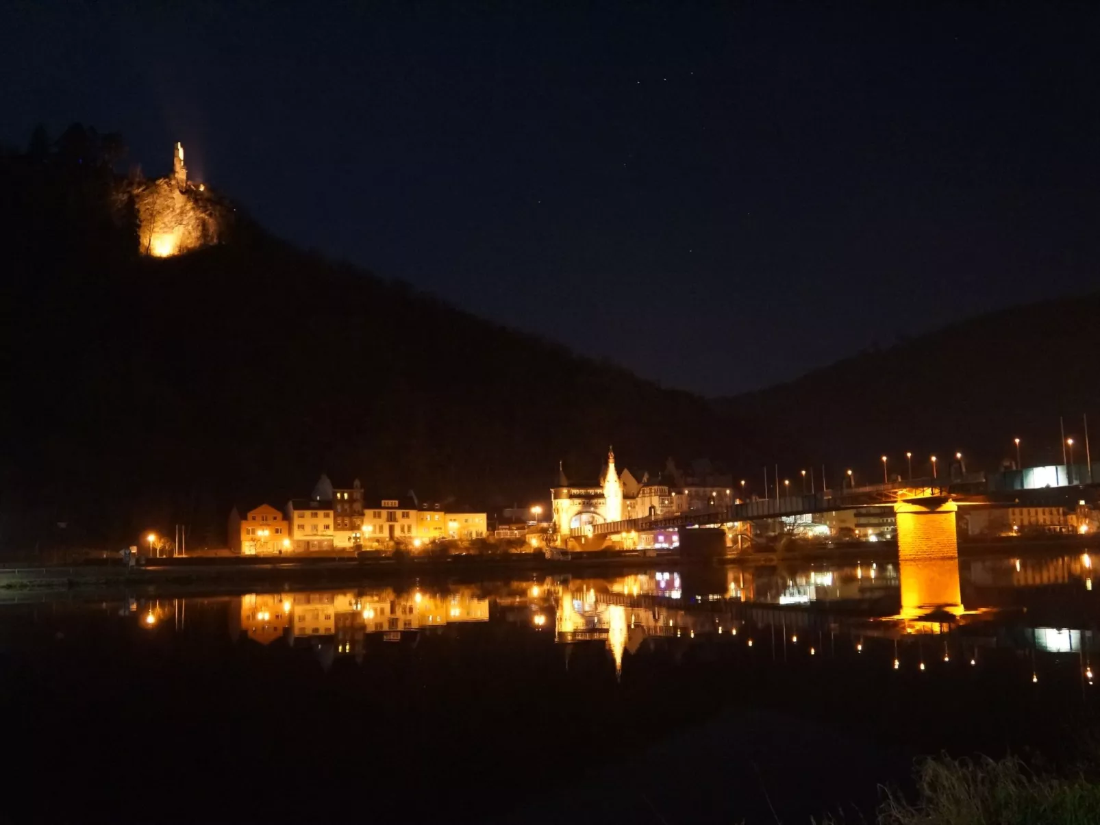 Moselschiefer-Traumferienwohnung am Moselufer-Outside