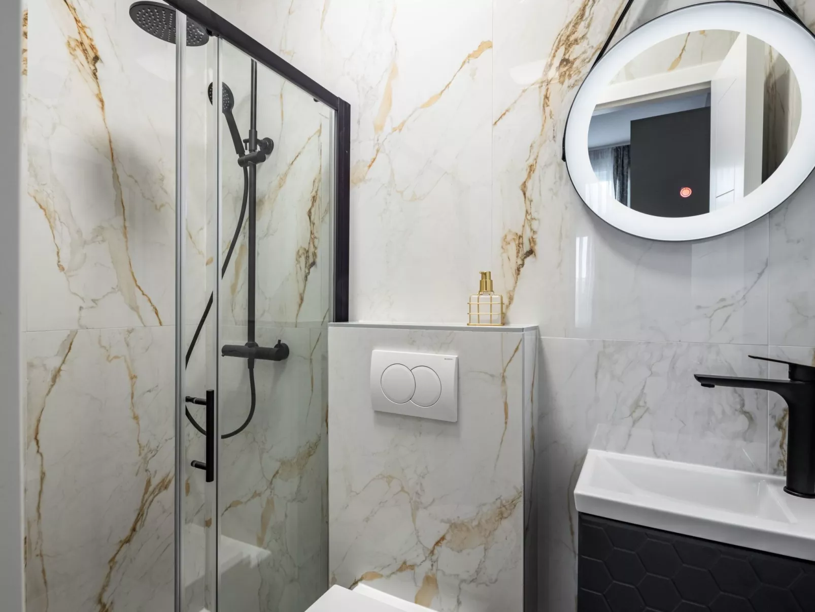 Villa Lumino-Drinnen