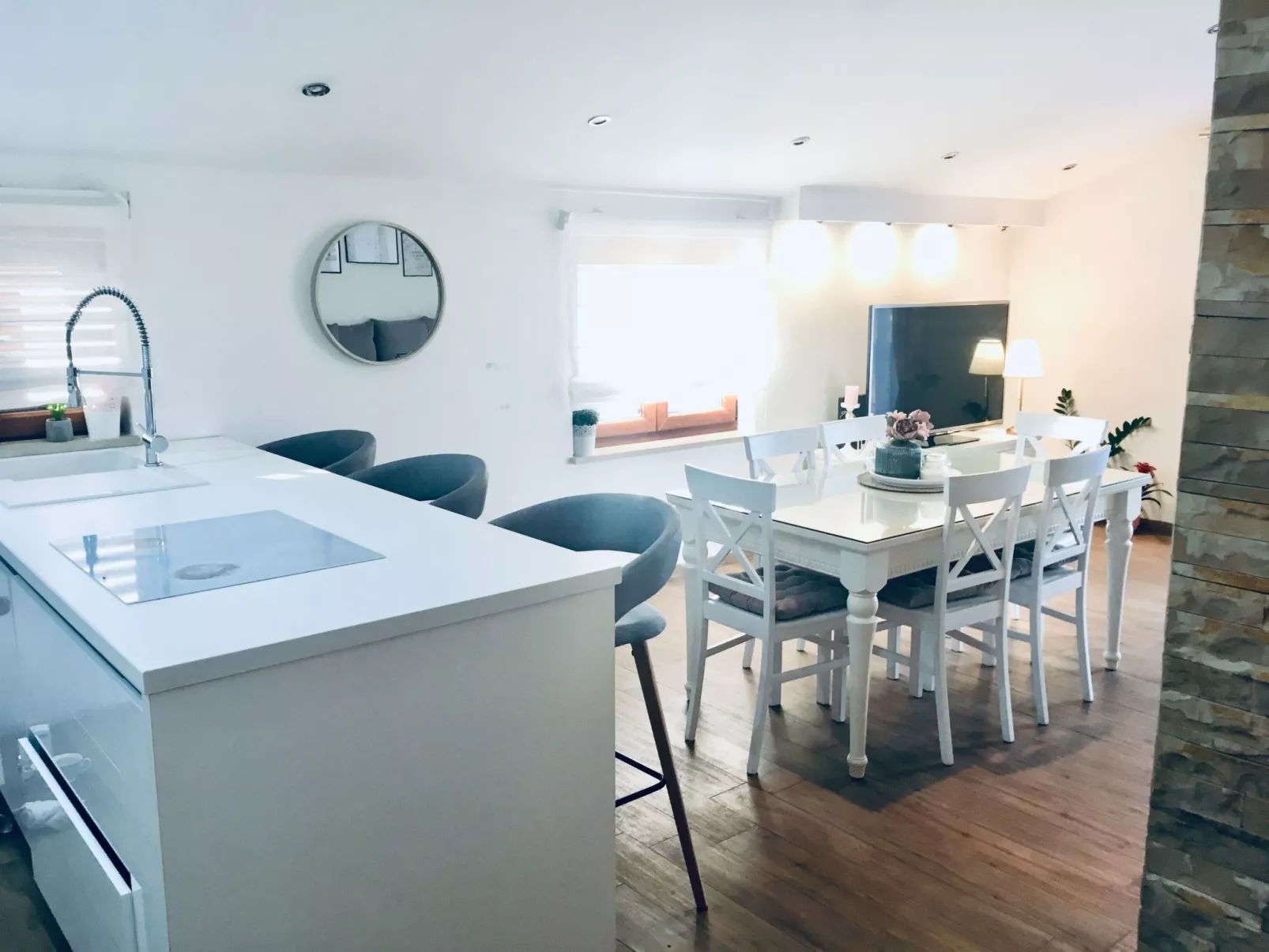 Angenehmes Haus in Posedarje mit großem Garten-Drinnen