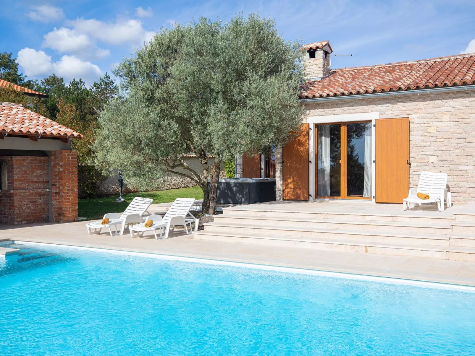 Haus in Bertoši mit privatem Pool-Image-tags.info