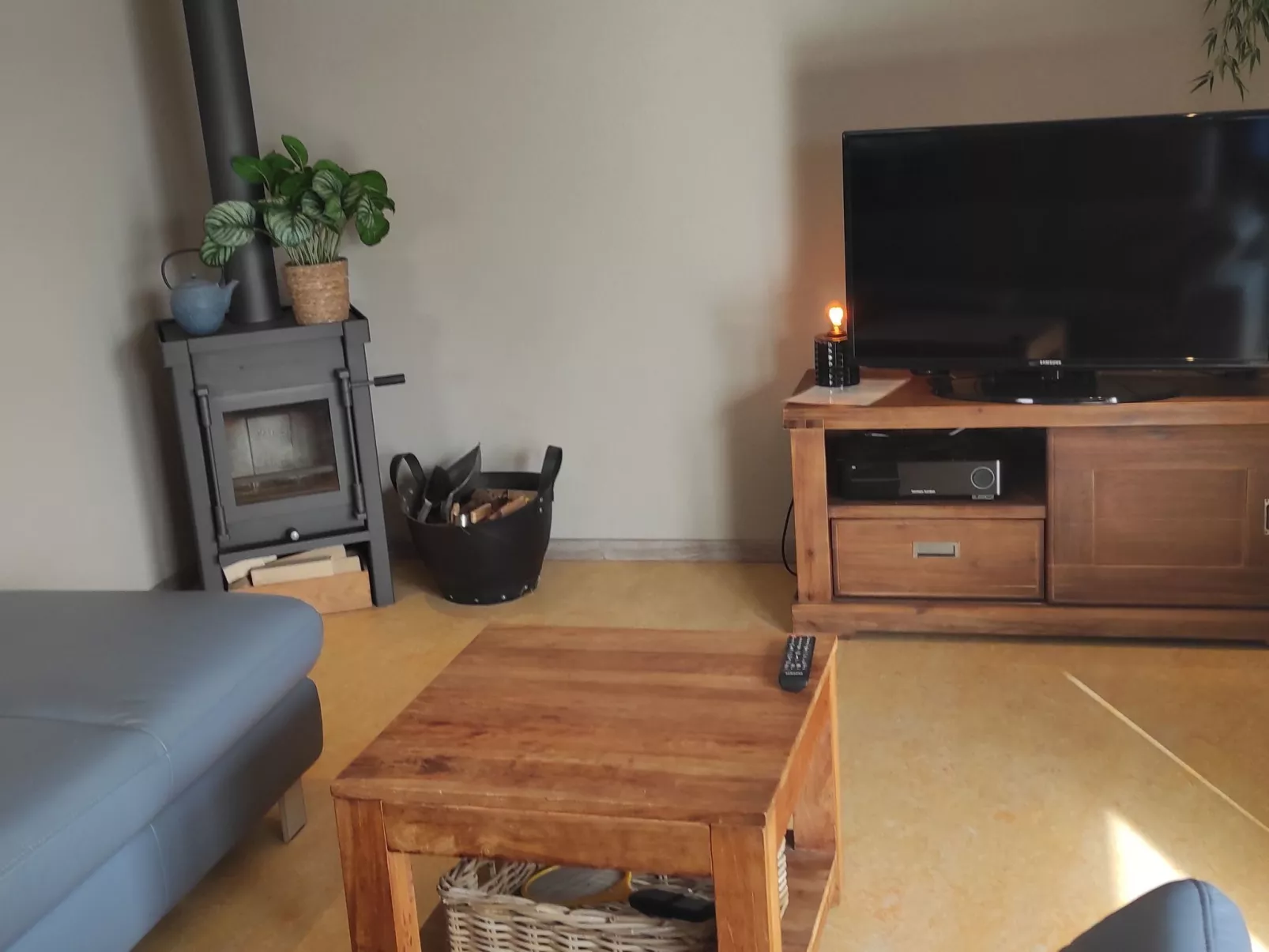 Gemütliches Ferienbungalow mit Garten-Inside