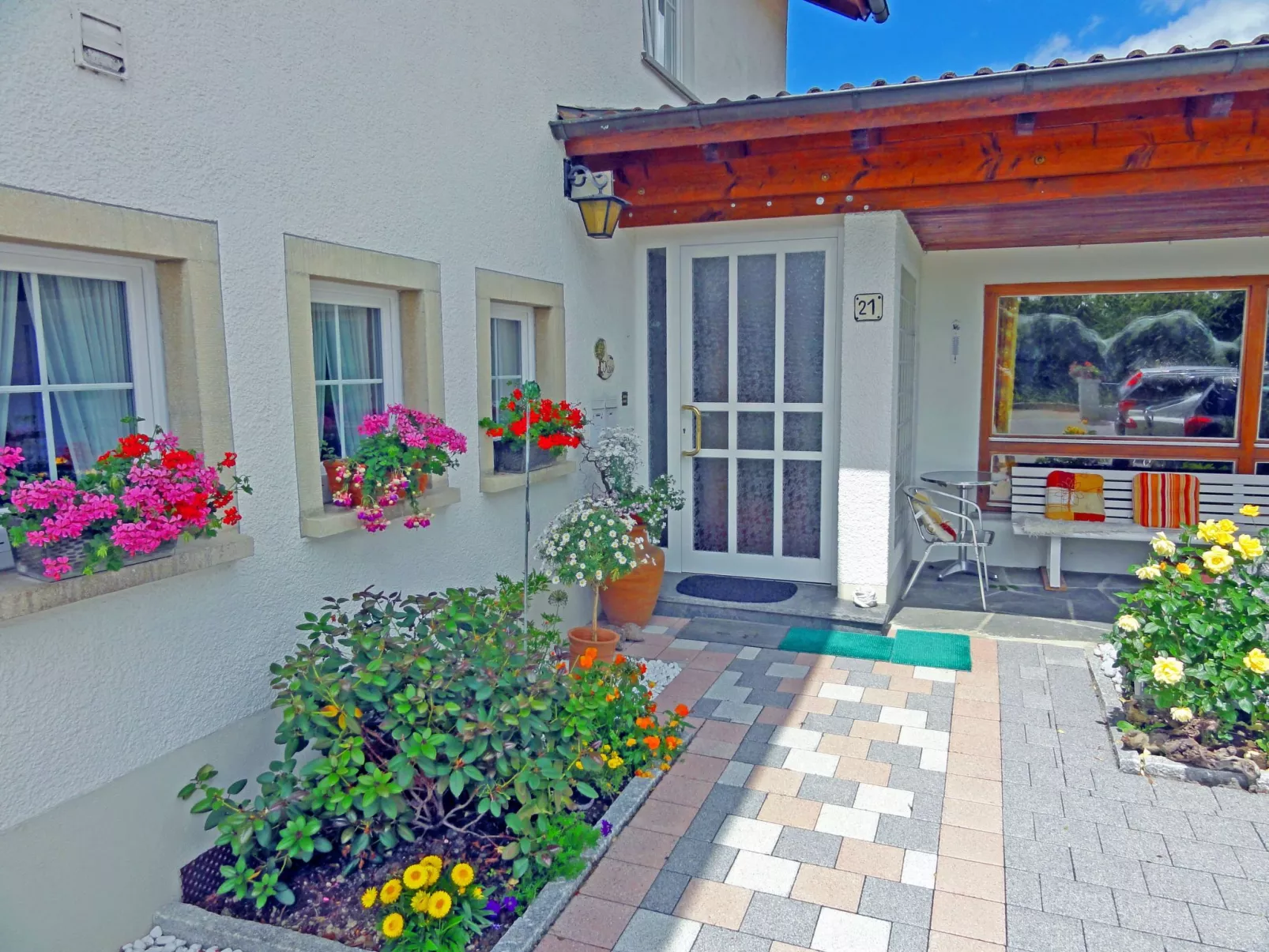 Ferien-Apartment-Draußen