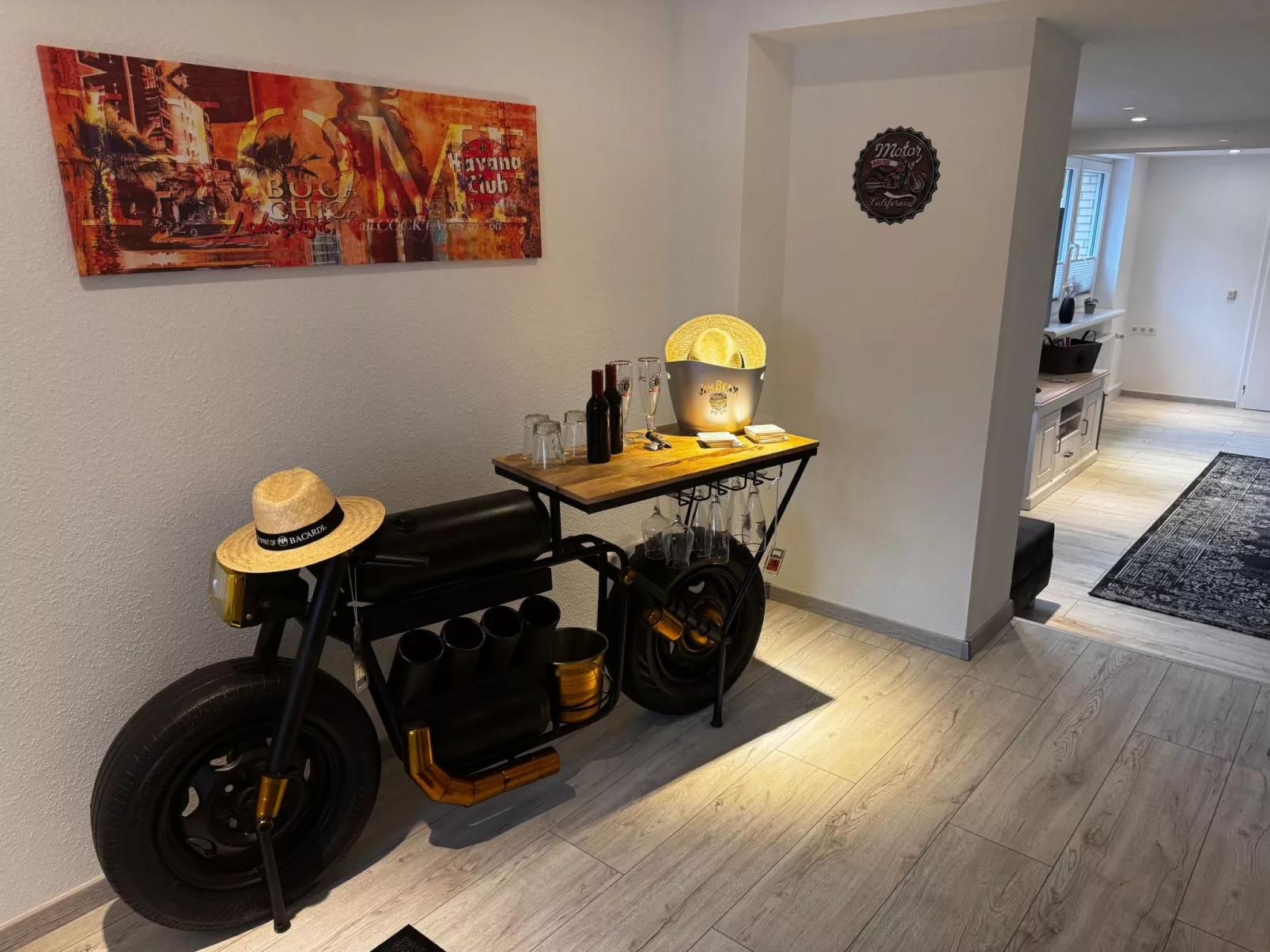 HAUS d MÖGLICHKEITEN-Drinnen