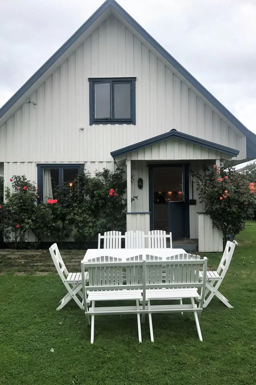 "Torekov" mit Blick auf das Wasser-Image-tags.info