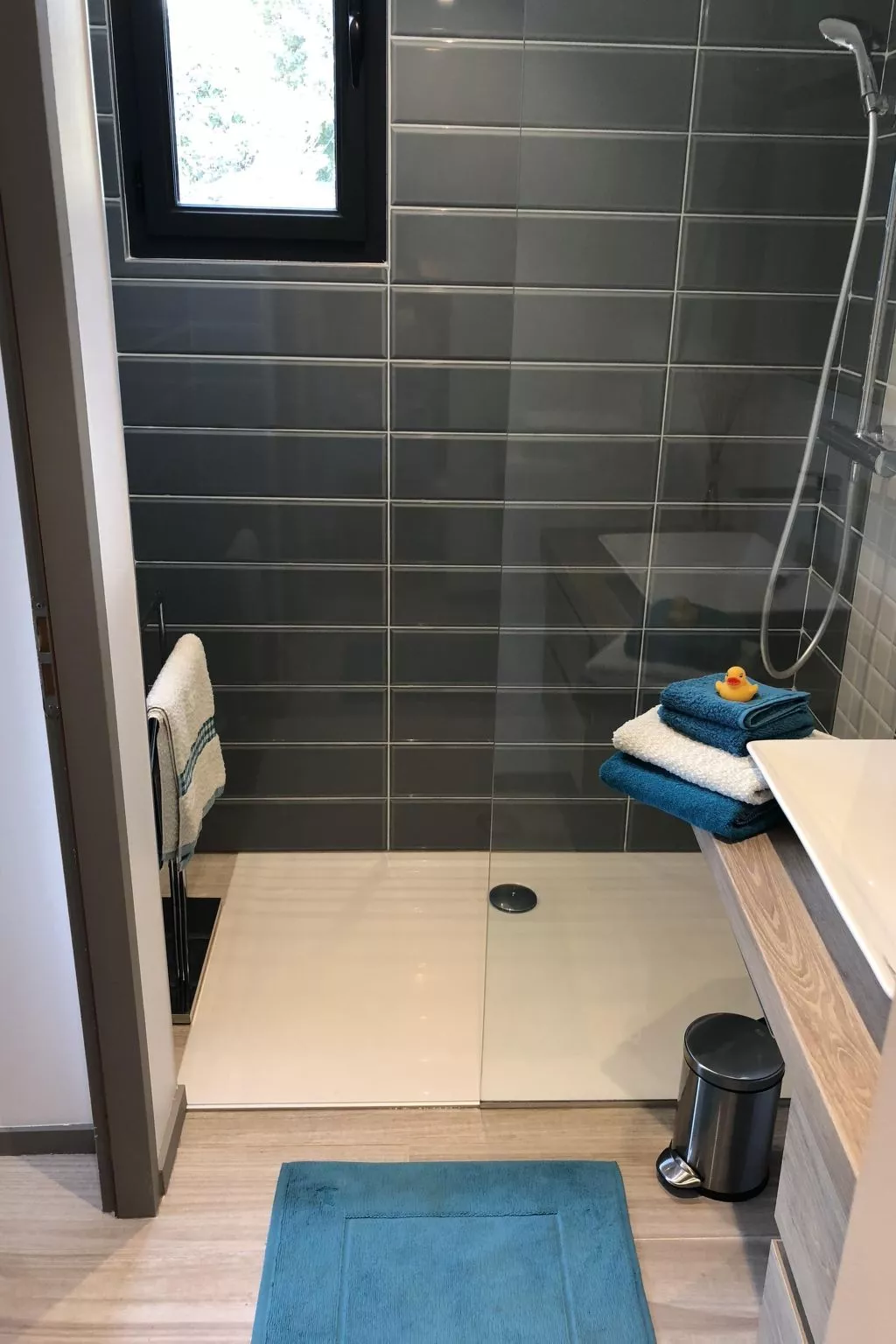 Ferienvilla mit Blick auf das Wasser-Inside