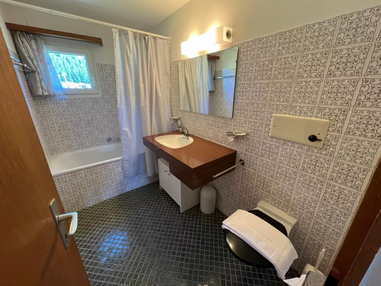 Chesa Calderas-Inside