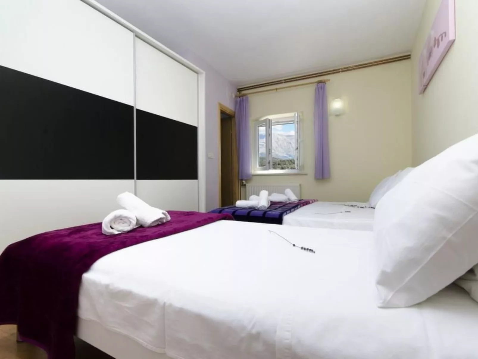 Ferienvilla "Lucian" mit Blick auf das Wasser-Drinnen