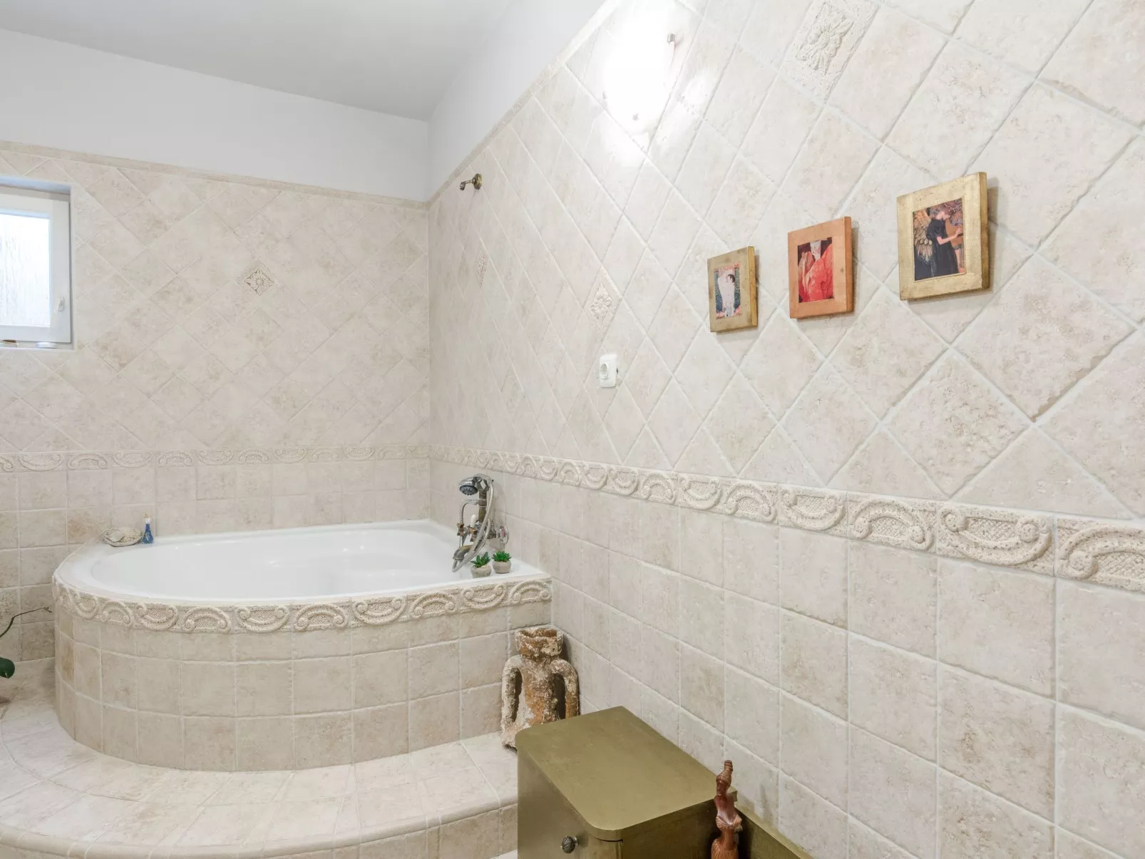 "Jeger" mit Terrasse-Inside