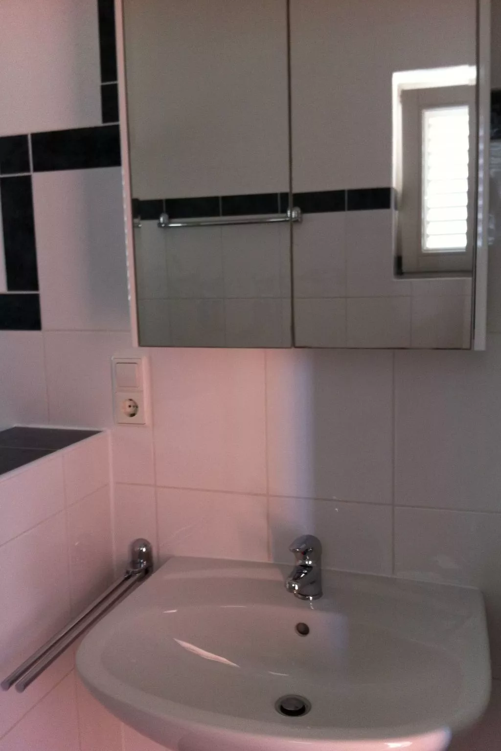 Für sechs Personen mit Terrasse im Erdgeschoss gelegen-Inside