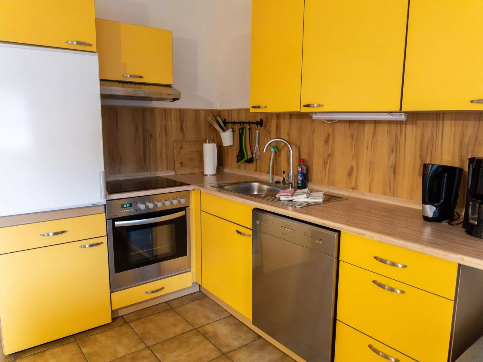 Mit Balkon und Geschirrspülmaschine-Dedans