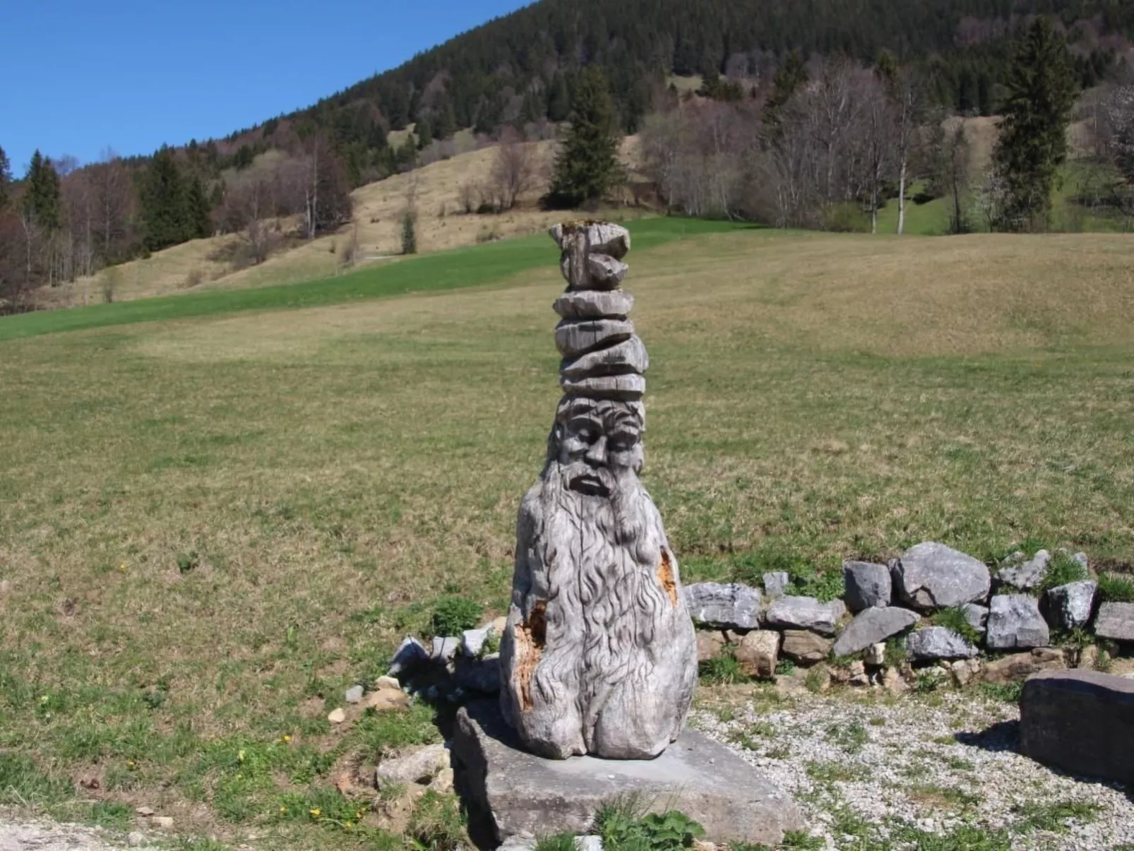 Mit Blick auf das Wasser-Outside