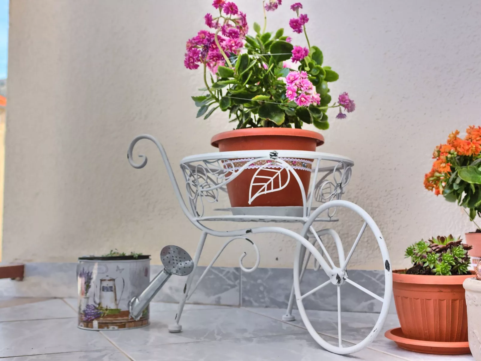 Gemütliches Studio mit Balkon-Image-tags.info