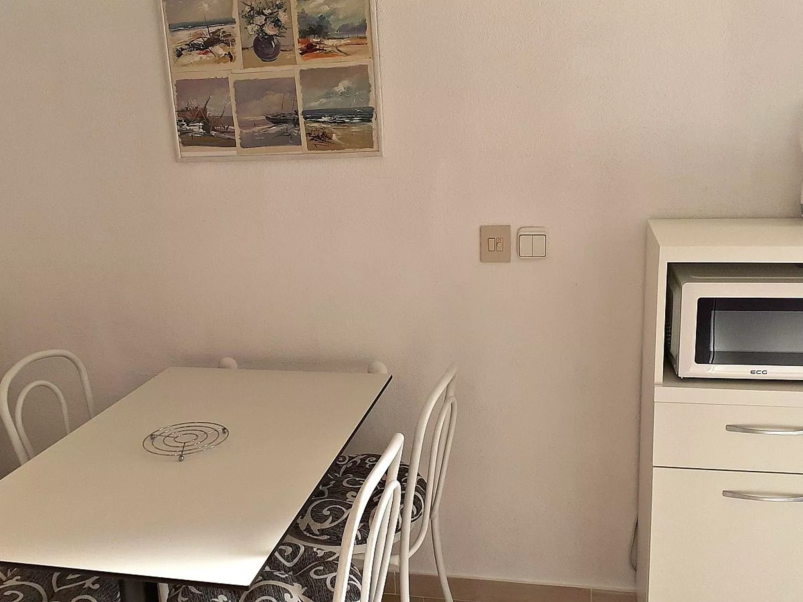 Wohnung mit Balkon und Meerblick in Strandnähe-Image-tags.info