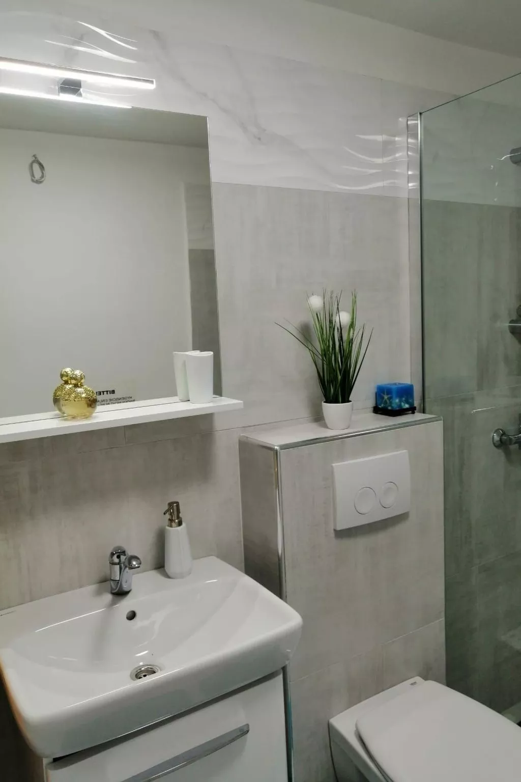 Haus La Dostana-Drinnen