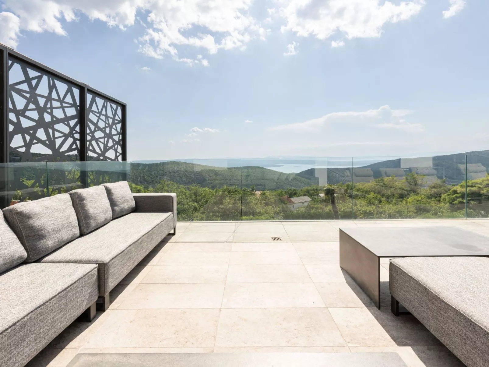 Designferienhaus mit Hot Tub-Inside