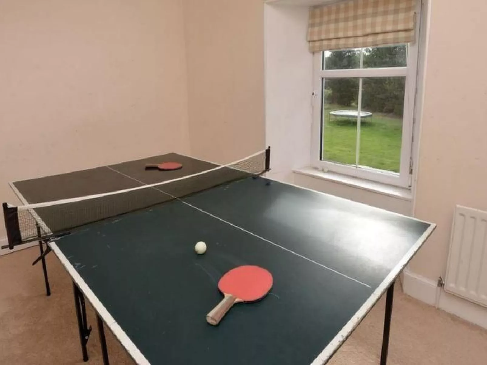 Großes, schottisches Landhaus an der Whiskystraße-Drinnen