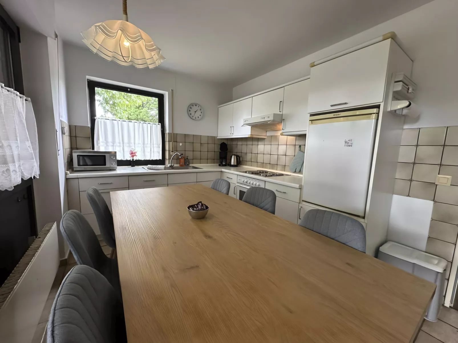 Ap. Ruhe[pause] III-Drinnen