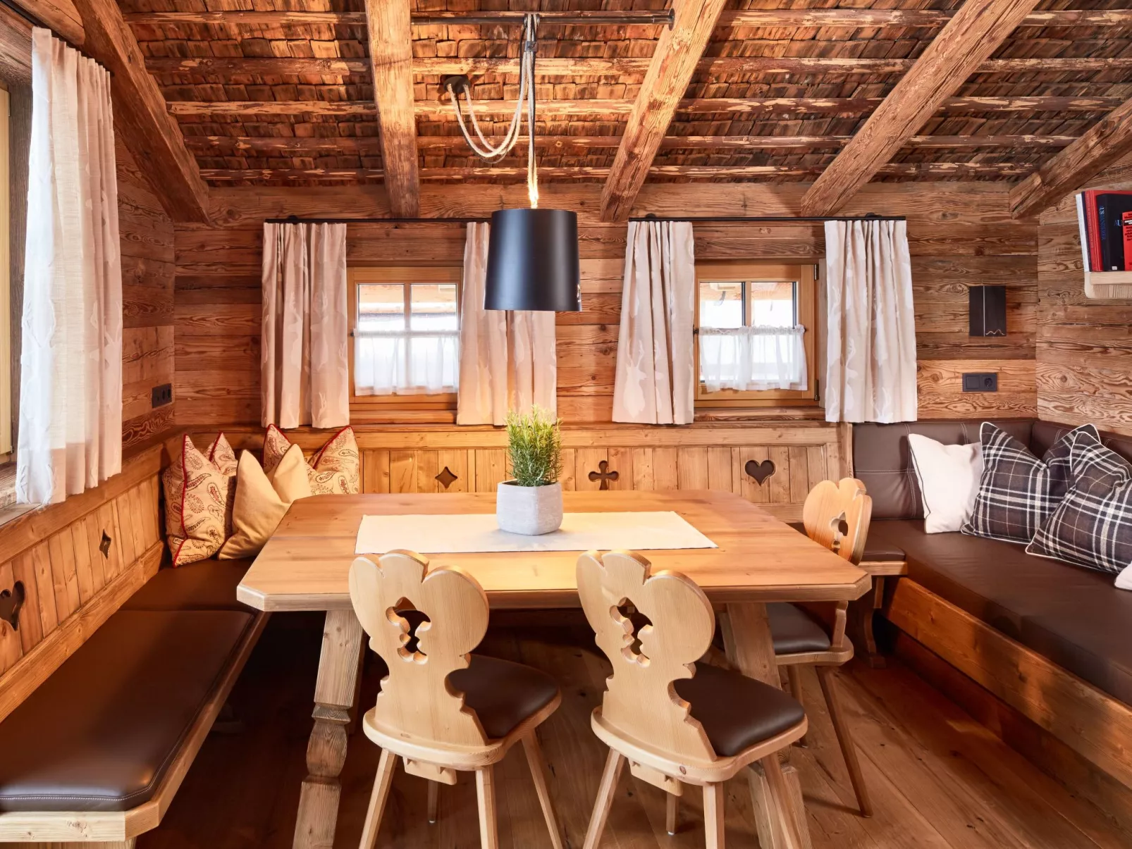 Chalet Promi-Alm in Flachau-Inside