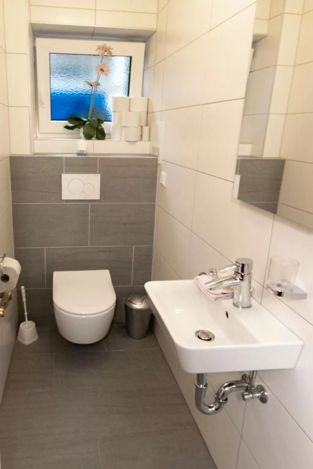 Erna Angermaier-Inside