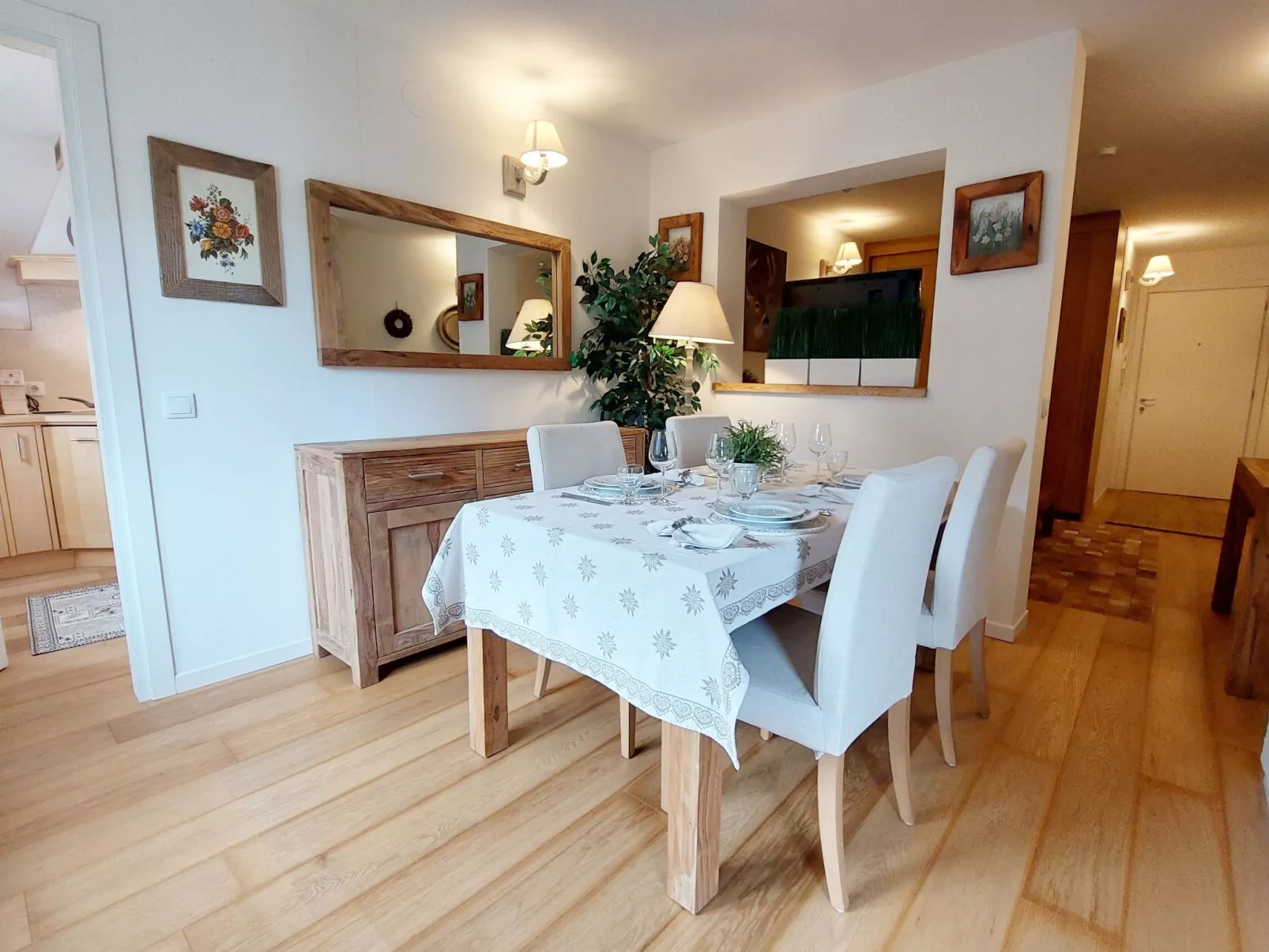 Rosie desing skipist-Dedans