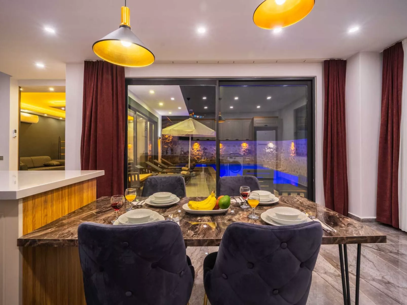 Romantische Luxusvilla "Sard 1" mit Jacuzzi-Drinnen