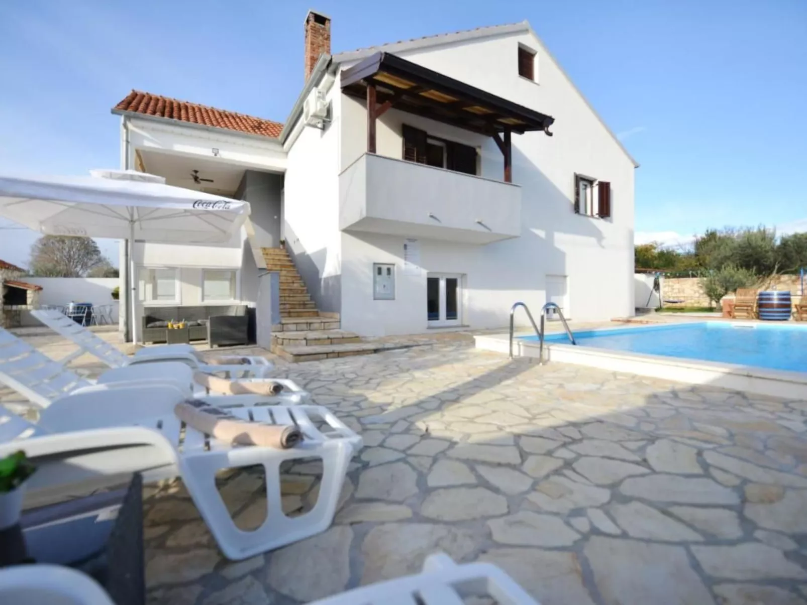 Ariana privater Pool - Agentur TA Leut-Draußen