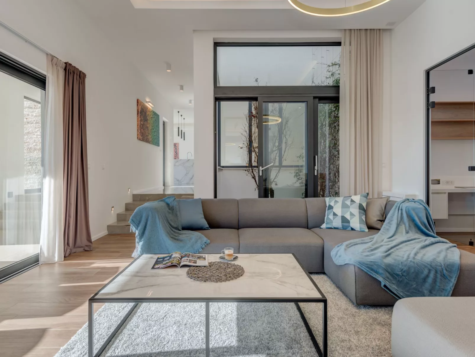 Charmantes Haus in Sevid mit privatem Parkplatz-Inside