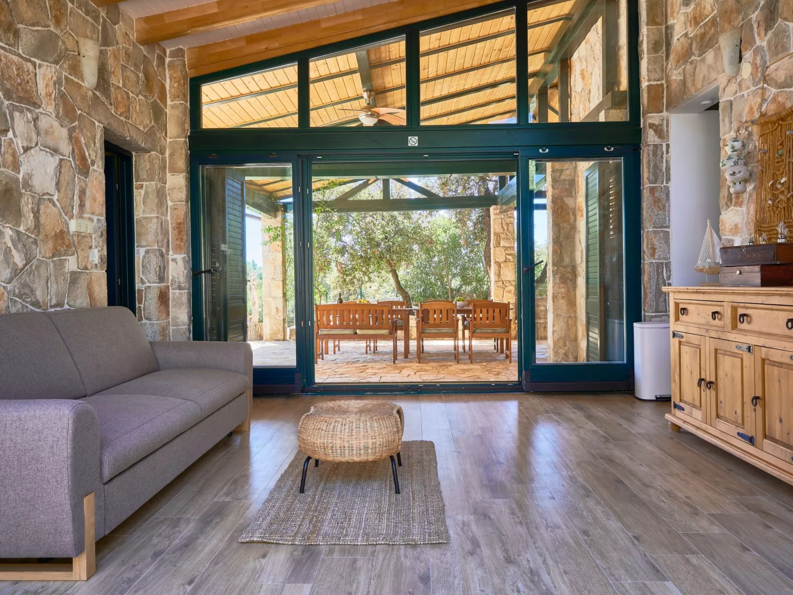 Ferienanlage Amalka Mare bei Litto-Drinnen