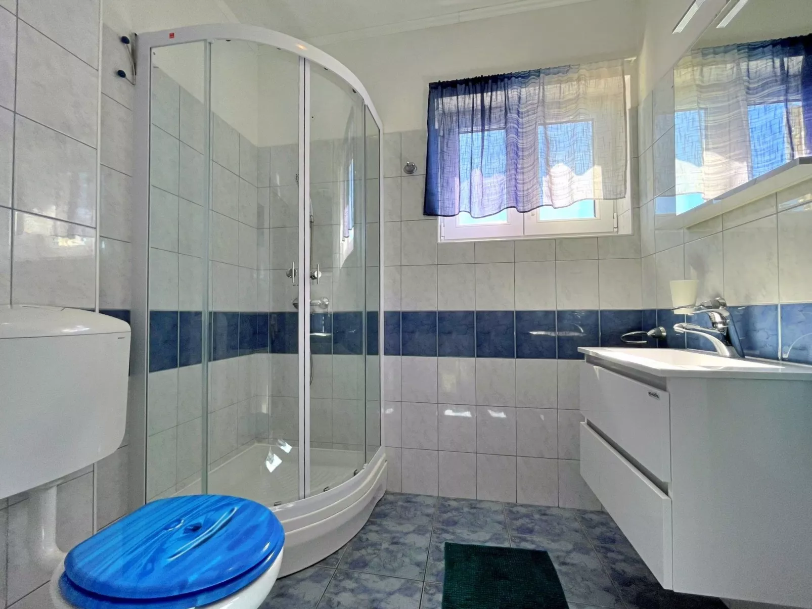 Apartment Neptun - Drinnen