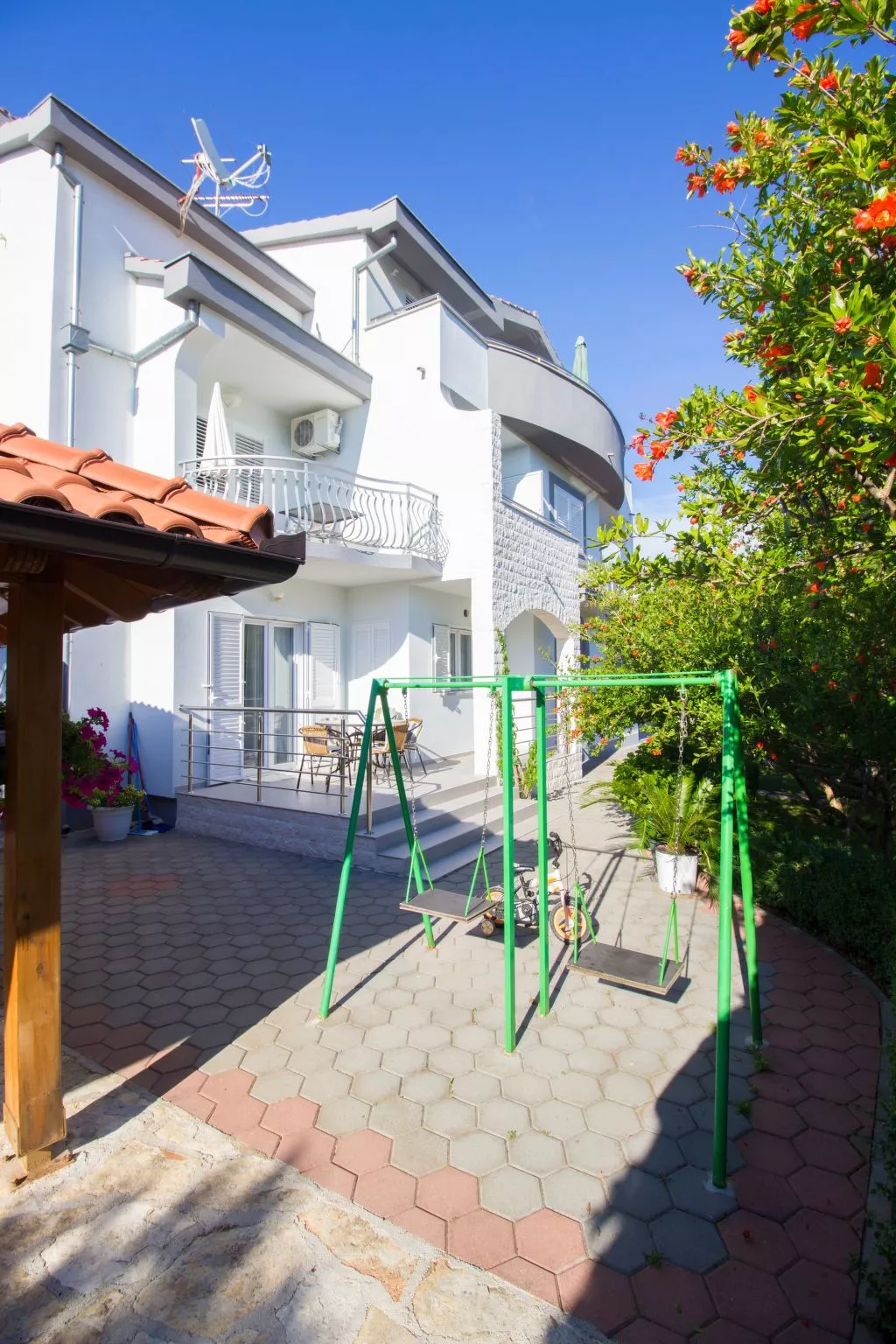 Wohnung mit Blick auf das Wasser-Outside